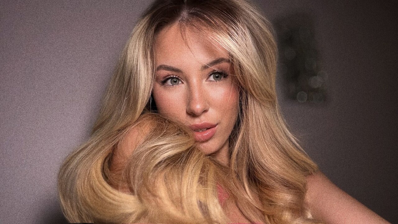 Record Nude LeylaBlanc