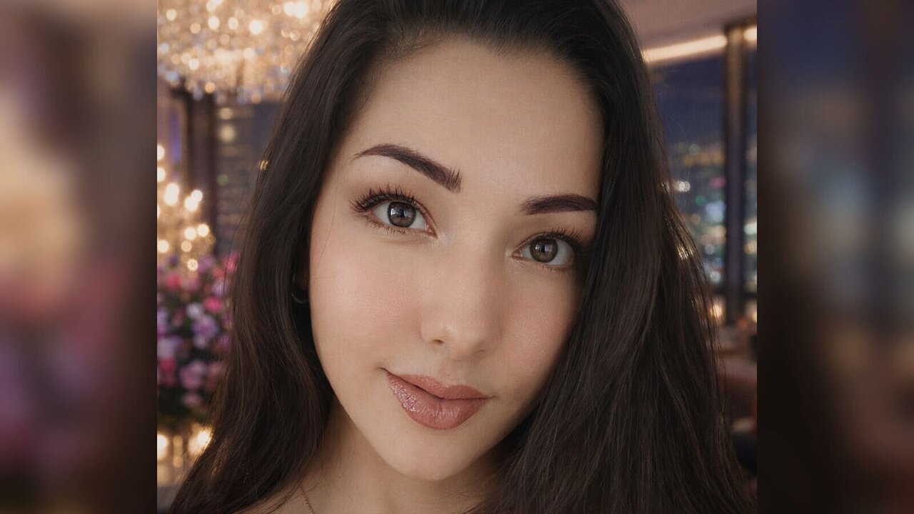 Record Nude ToryHazel