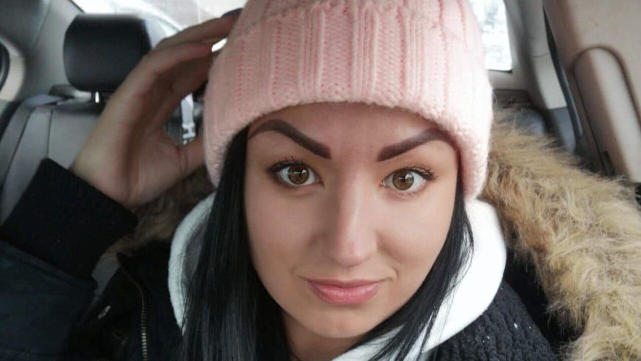 Record Nude MiaMarry